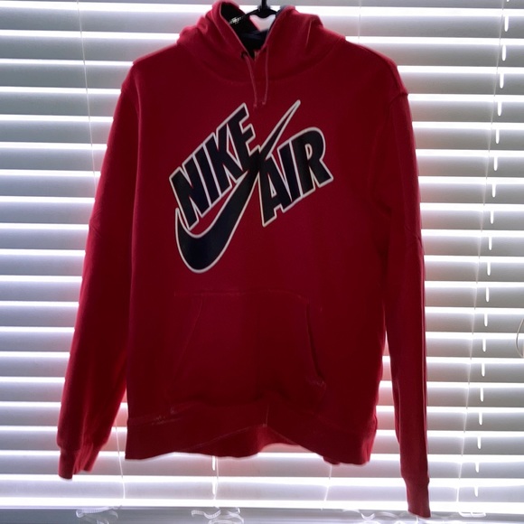 Nike Other - Men’s vtg looking Nike air hoodie make an offer